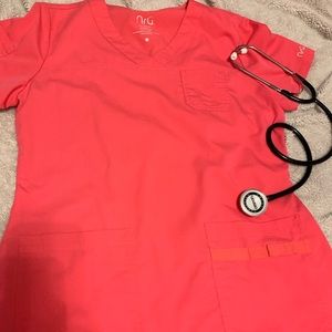 Barco Scrub Top